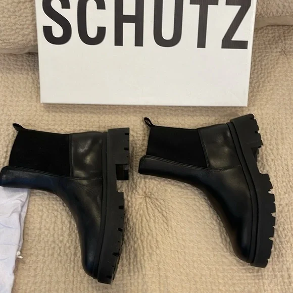 NWT Schutz Billie Casual Leather Bootie Size 7.5 - Picture 4 of 7